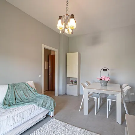 600 Meters From The Sea - Private Courtyard And Parking * Diano Marina