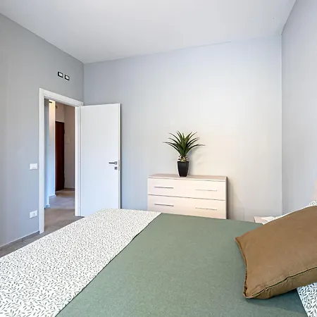 600 Meters From The Sea - Private Courtyard And Parking Diano Marina
