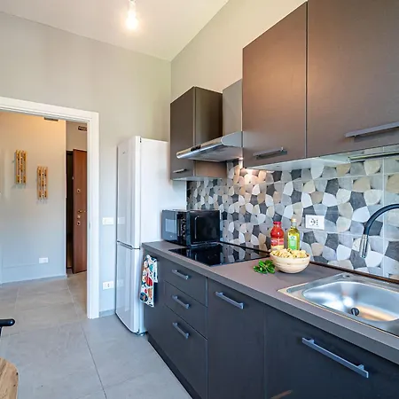 600 Meters From The Sea - Private Courtyard And Parking Diano Marina